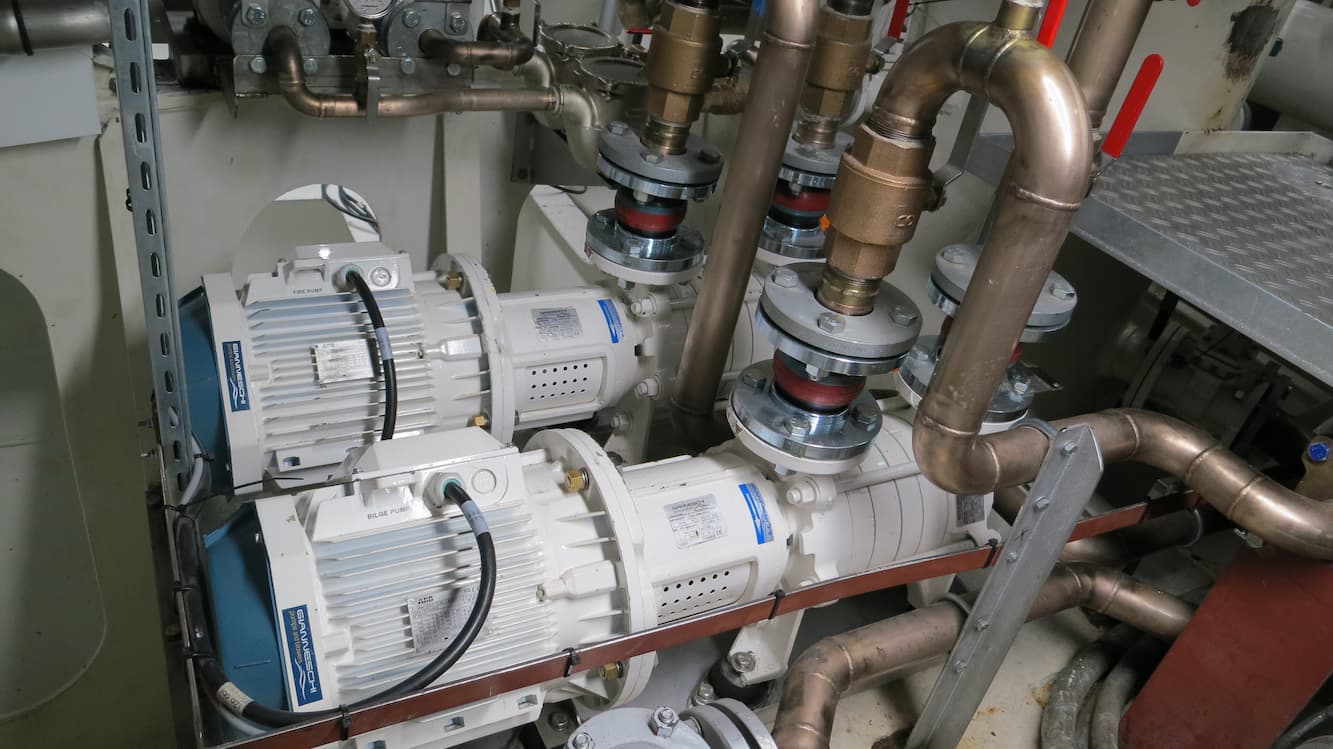 Pump repair services, performance testing, maintenance, fans and fire dampers for yachts and shipyards